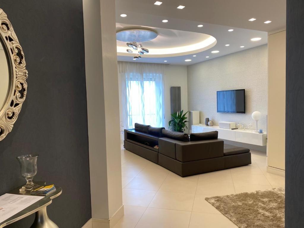 Oliver Luxury Home Неаполь Экстерьер фото